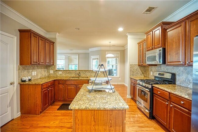 Building Photo - 3300 Archgate Ct