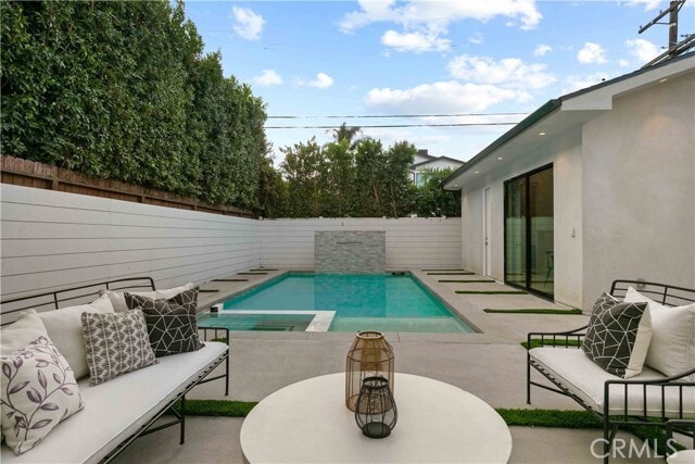 Building Photo - 4532 Katherine Ave