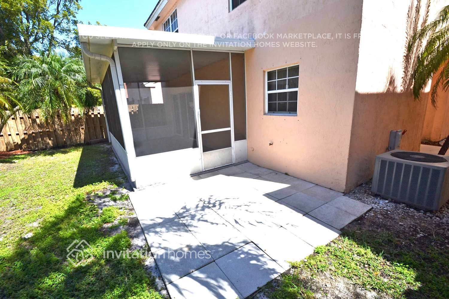 Building Photo - 2632 W Saratoga Dr