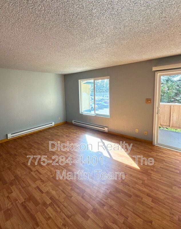 Building Photo - 3919 Clear Acre Ln