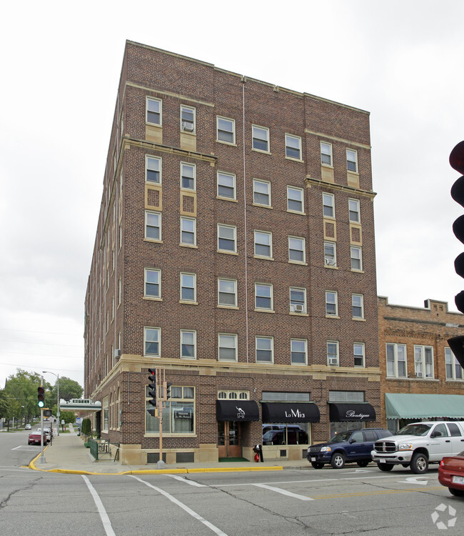 Building Photo - Rogers Apartments