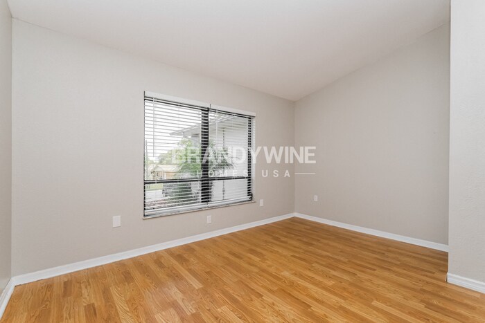 Building Photo - 12497 Harper St
