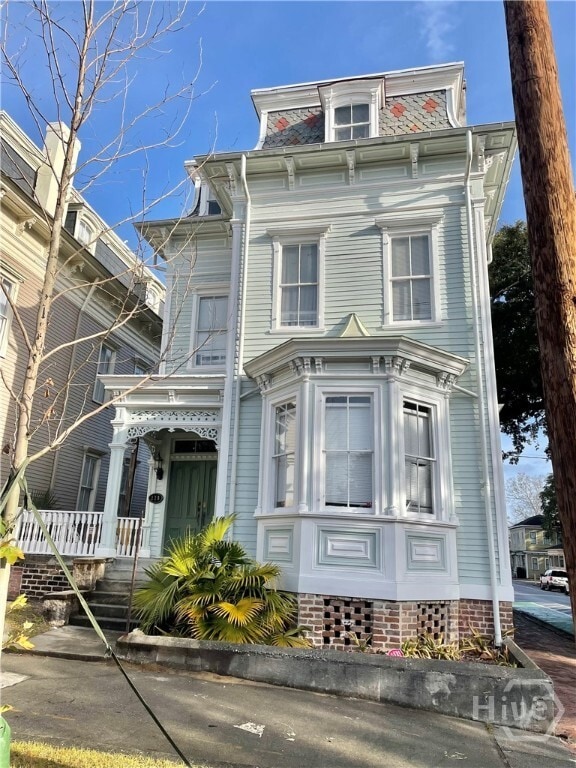 Primary Photo - 228 E Henry St