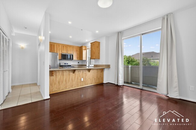 Building Photo - 1040 Campoy St