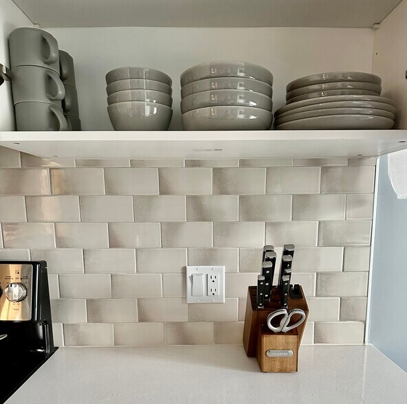 Building Photo - 2500 N High St