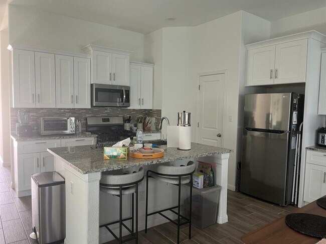 Building Photo - 153 Woods Edge Ln
