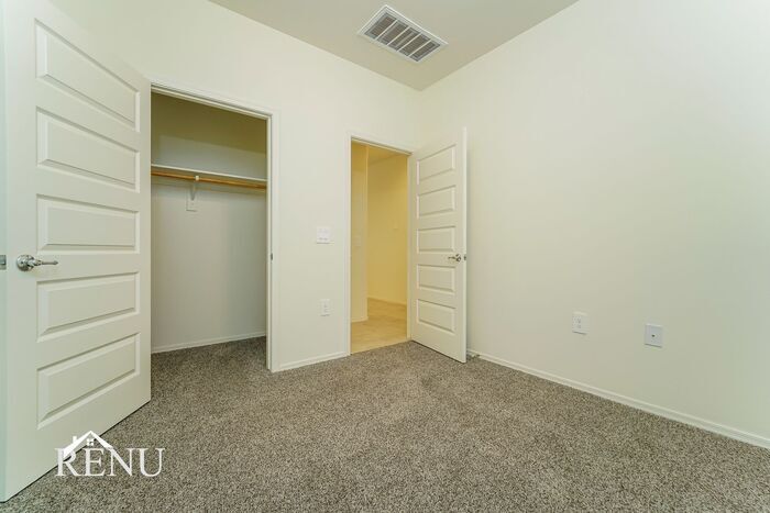 Building Photo - 9286 W Creosote Rain Dr