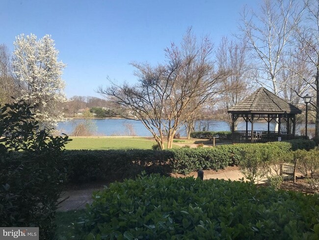 Building Photo - 6944 Ellingham Cir