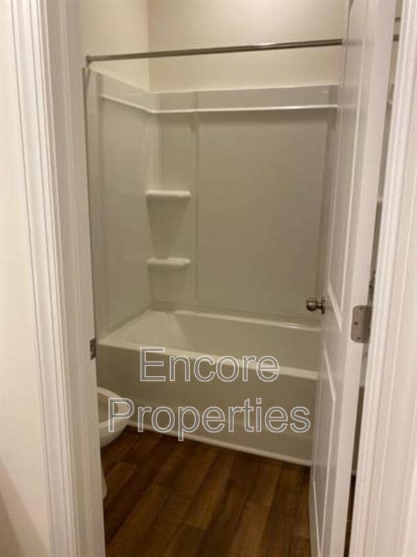 Building Photo - 304 Kephart Way