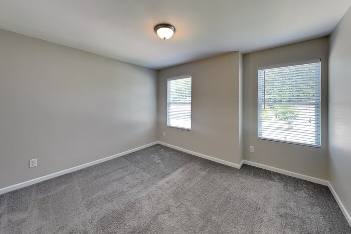 Building Photo - 807 Dantzler Court