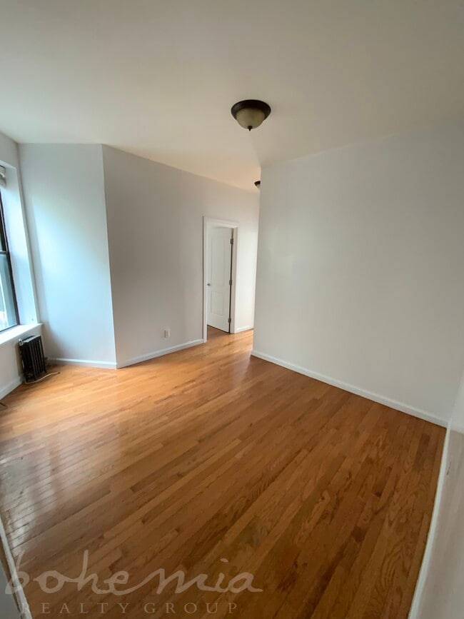 Building Photo - 277 W 150th St