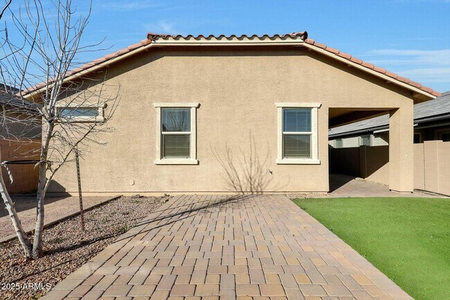 Building Photo - 12429 W Midway Ave