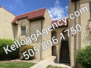 Building Photo - 1BR/1BATH - Ground Floor Condo - NO PETS