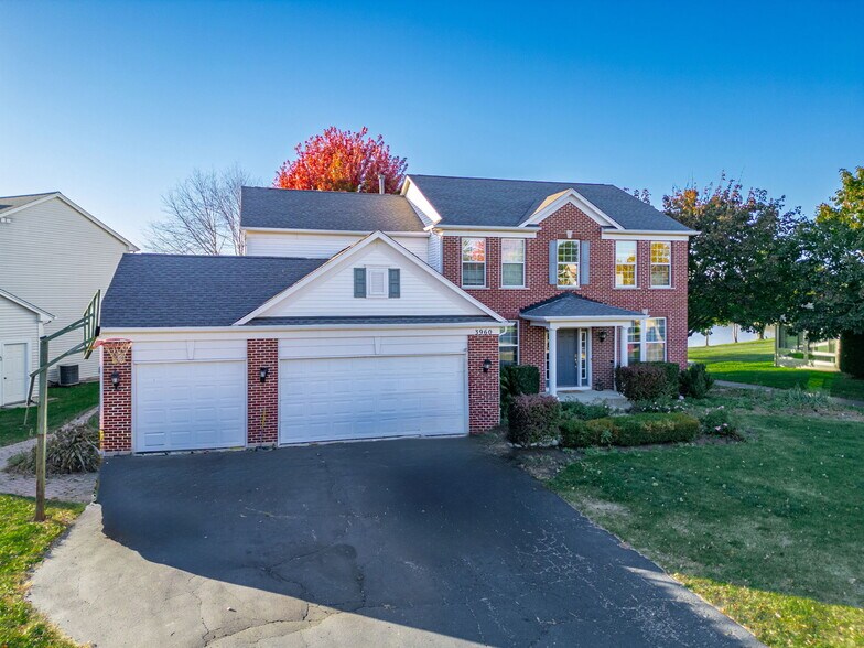 Primary Photo - 3960 Georgetown Cir