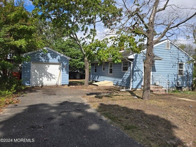 Primary Photo - Take a look on this beautiful corner property
