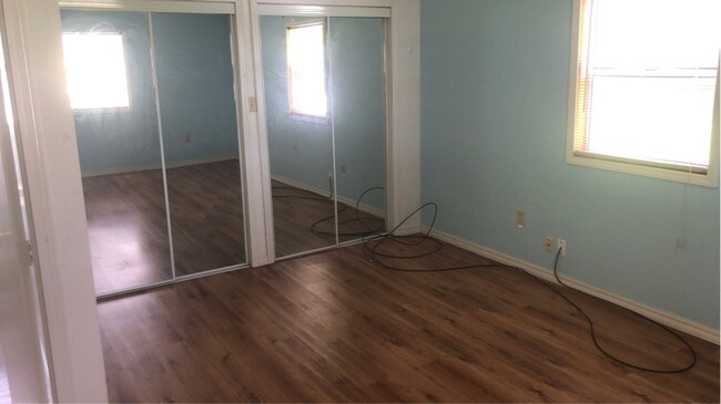 Building Photo - 12875 Galyean Rd