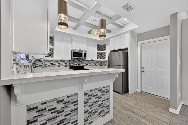 Building Photo - "Charming 3-Bedroom Oasis in Alamo, TX with 2 Full Baths – Your Cozy Retreat Awaits!"