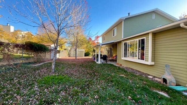 Building Photo - Lovely 3-Bedroom House with Shaded Yard