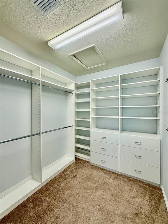 Building Photo - 18824 Birchwood Groves Dr