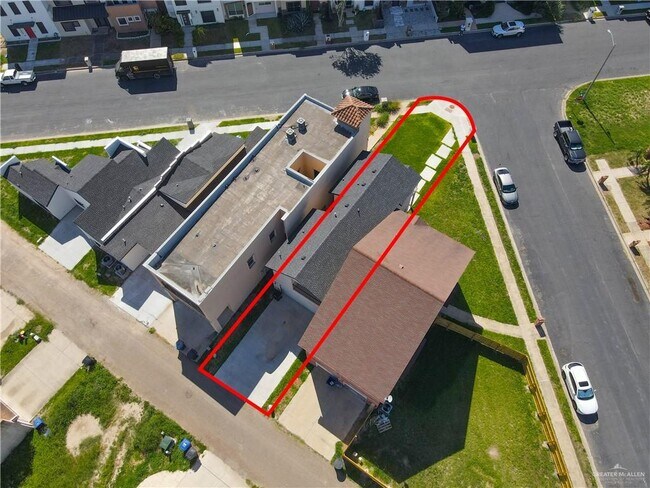 Building Photo - 6836 N 5th St
