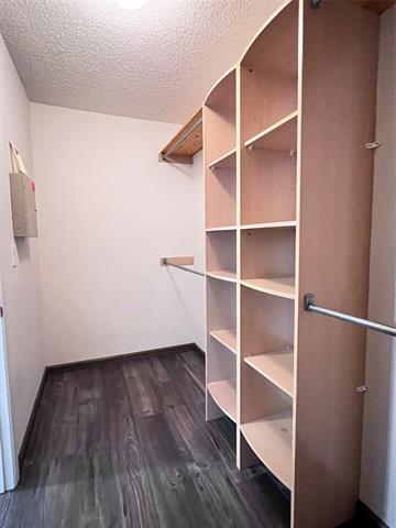 Building Photo - 5513 Wiltshire Dr