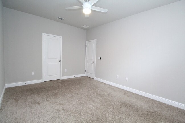 Building Photo - Modern 3BR/2BA Home in Millview Estates with Open Layout, Granite Kitchen, Stainless Steel Applia...