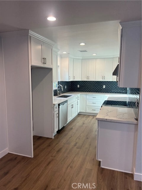 Building Photo - 8563 Catalina Ave