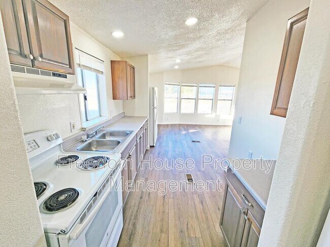 Building Photo - 1281 West St