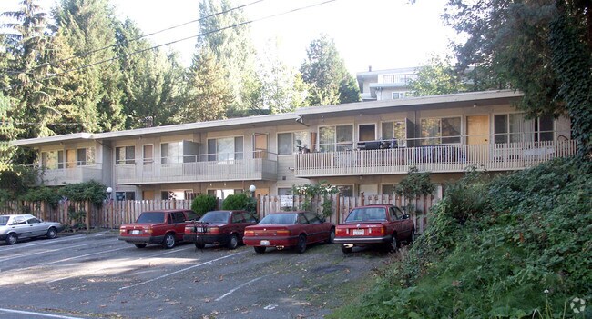 Building Photo - Ravenna Apartments