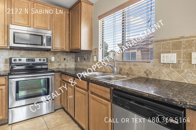 Building Photo - 2172 Sabino Ln