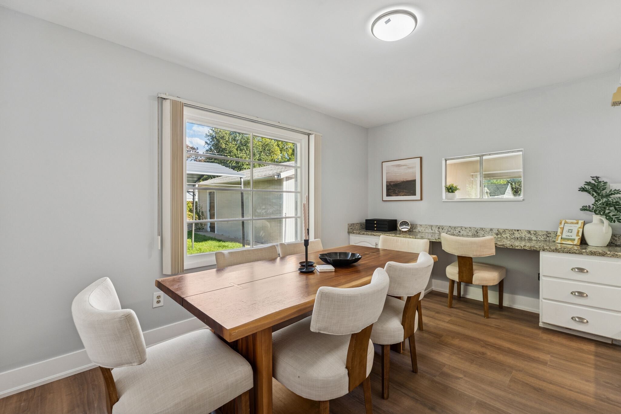 Building Photo - 2937 S 900 E