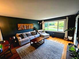 Building Photo - 90 Hackett Blvd