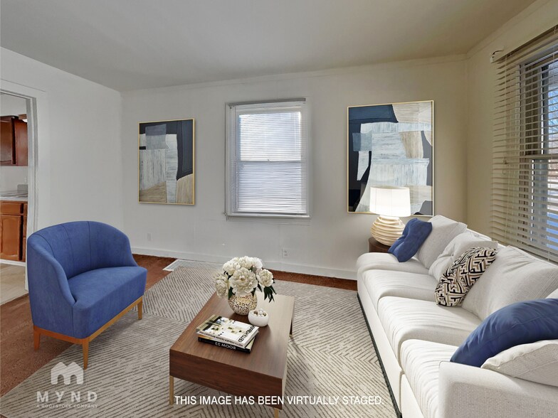 Building Photo - 2021 N Drexel Ave