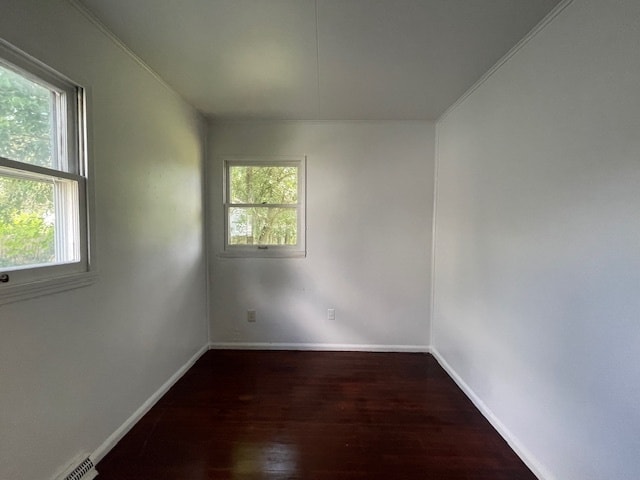 Building Photo - 530 S Kenmore St