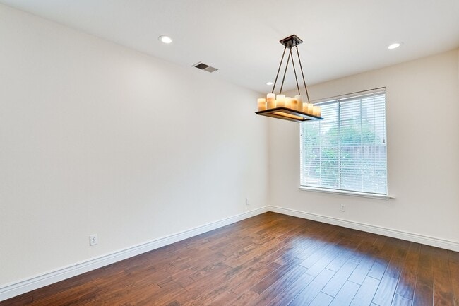 Building Photo - Luxury 5BR North San Jose Home | 2,680 Sq. Ft. | Minutes to BART, Levi's Stadium & Silicon Valley...
