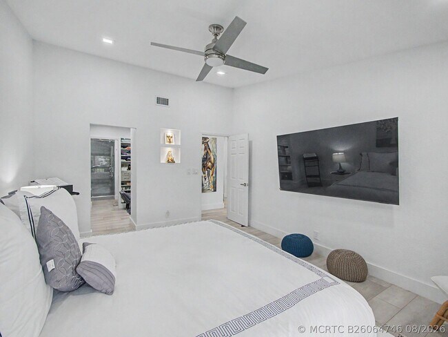 Building Photo - 5154 Oakhill Ln