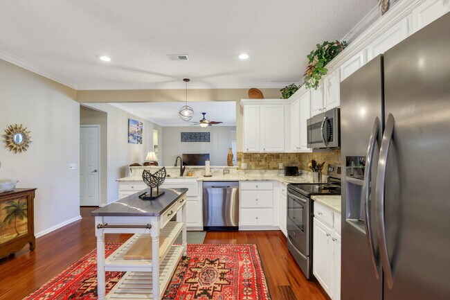 Building Photo - 12 Moonglow Ct