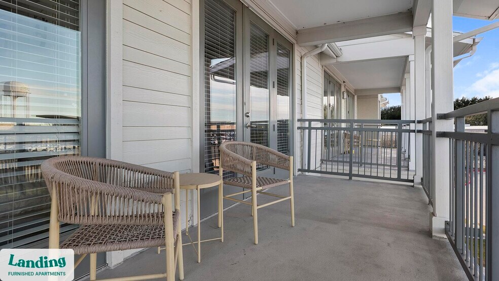 Building Photo - 4300 Cromwell Dr