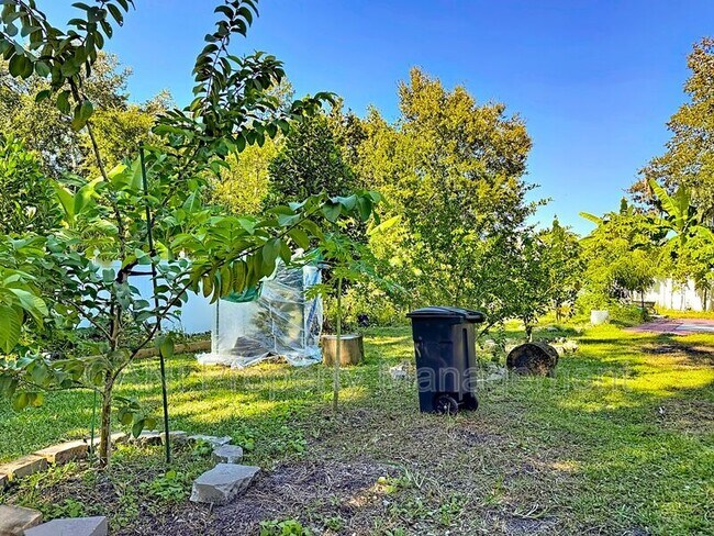 Building Photo - 3104 Conrad Ct