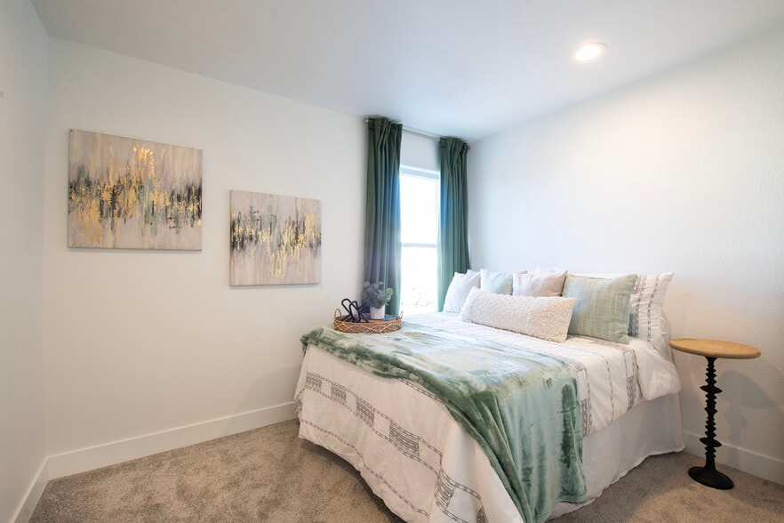 Building Photo - 1506 Tyram Grv