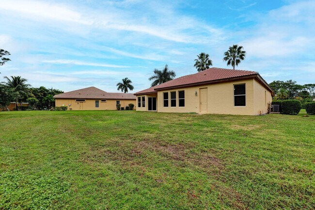 Building Photo - 833 SW Vineland Ct