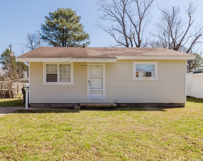Primary Photo - 804 Healy St
