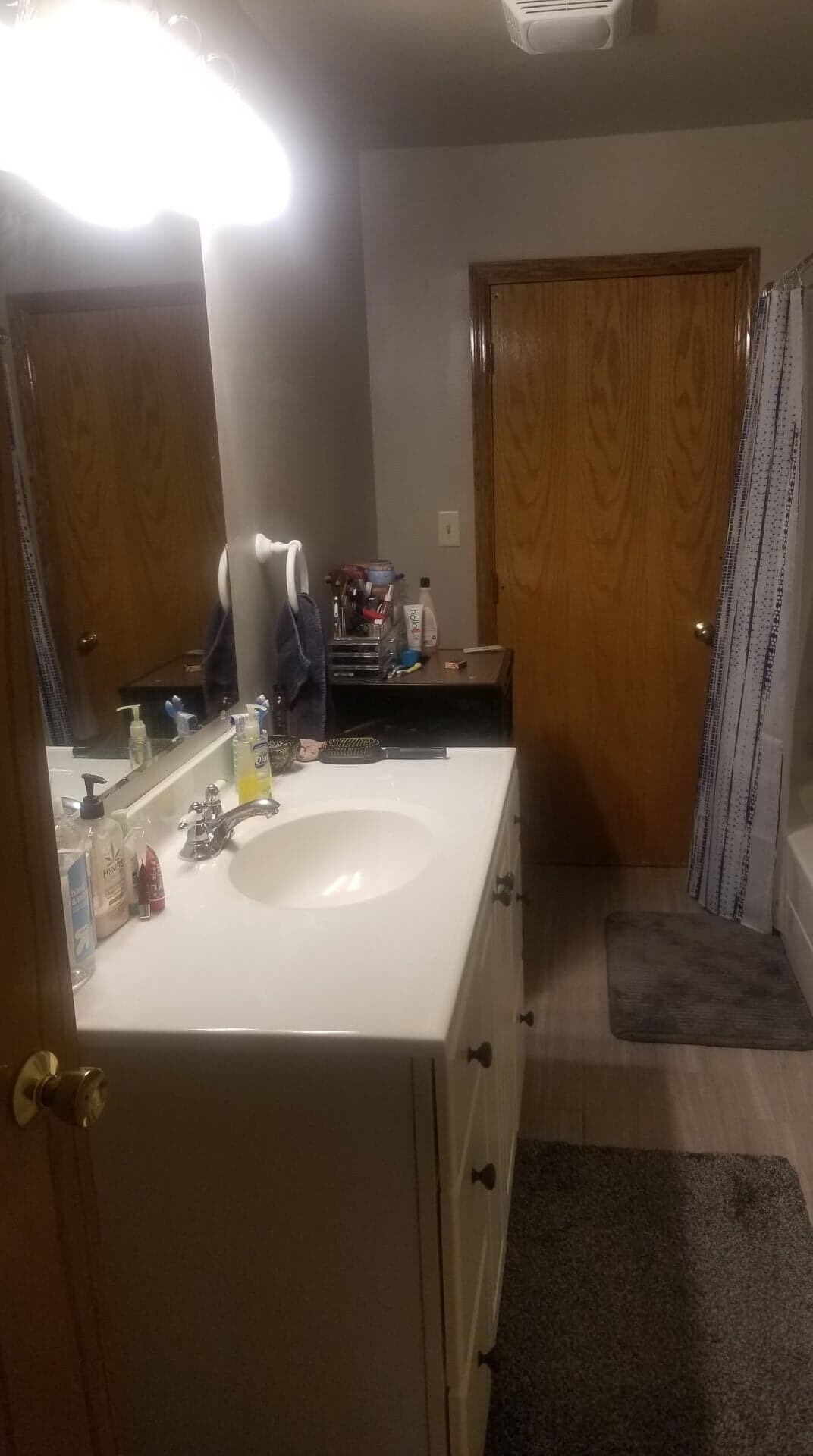 Building Photo - 1040 Cedar St