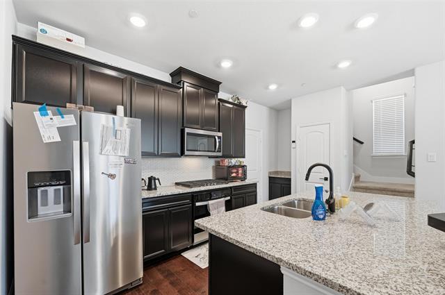 Building Photo - 3544 Thistlewood Dr