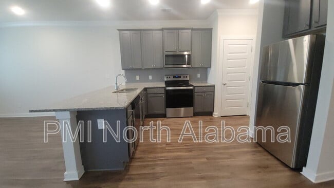 Building Photo - 7203 Chatfield Wy NW