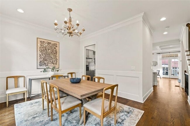 Building Photo - 821 Virginia Park Cir NE