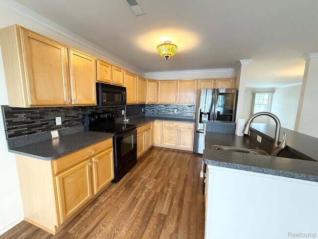 Building Photo - 3930 Forester Blvd