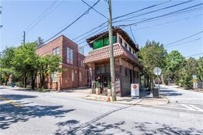 Building Photo - 210 Walker St SW