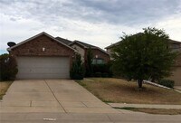 Building Photo - Charming 3 bed 2 bath in Anna TX