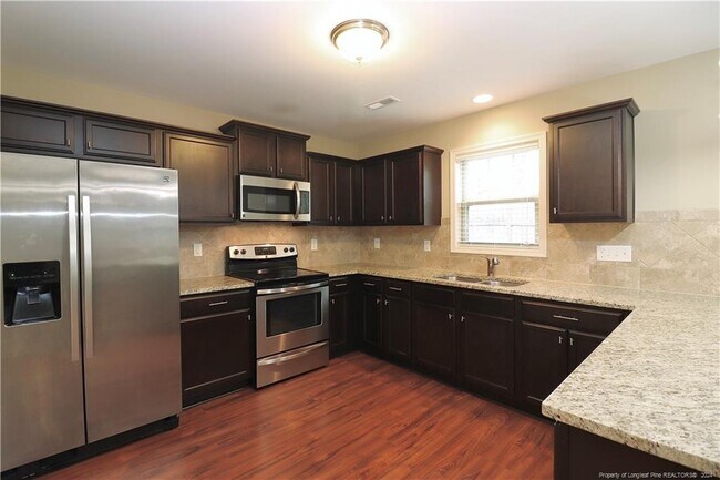 Building Photo - 1804 Gentle Bend Way